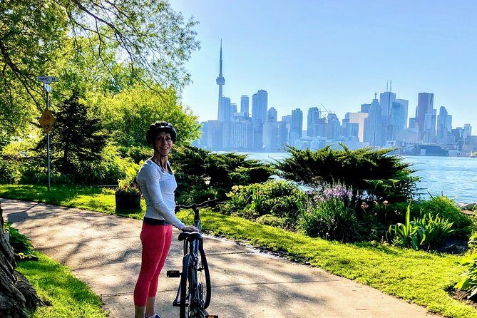 Guided Bicycle Tour - Toronto Waterfront, Island and Distillery - Who Will Love This Tour?