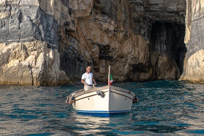Guided Boat Tour of the Gulf of Poets - FAQ