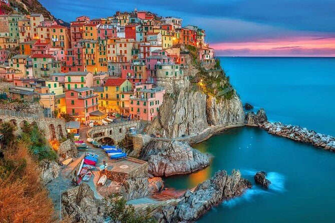 Guided Day Tour on Private Boat to Cinque Terre private boat - Why Choose This Private Boat Tour?