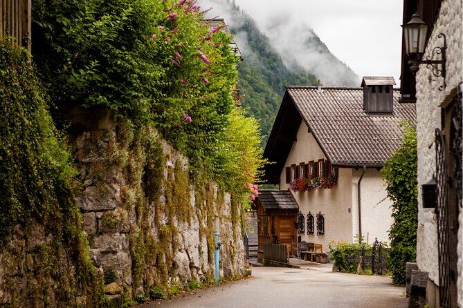Guided Day Trip to Hallstatt with a local from Vienna - FAQ