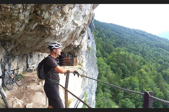 Guided E-Bike Tours with a local guide/Tips & tricks for your riding technique! - The Price and Value