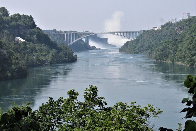 Guided Hike Along the Niagara River Gorge to Power Plant Ruins - FAQs