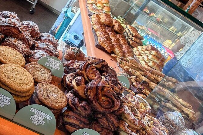 Guided Hiking Adventures in Colorado with Local Treats - Key Points