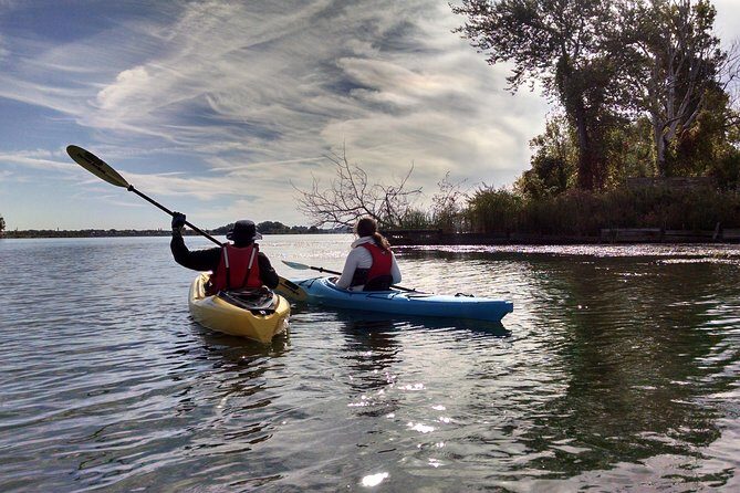 Guided Kayak Tour on Niagara River from the US Side - A Deep Dive into the Guided Kayak Tour on Niagara River