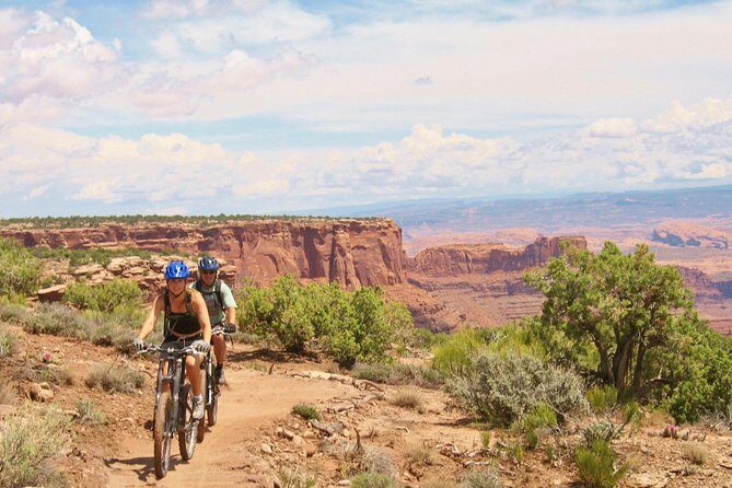 Guided Mountain Biking Tour (Intermediate) in Moab - An Introduction to the Tour