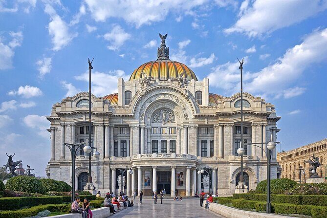 Guided Scooter Sightseeing Tour in Mexico City - Who Should Consider This Tour?