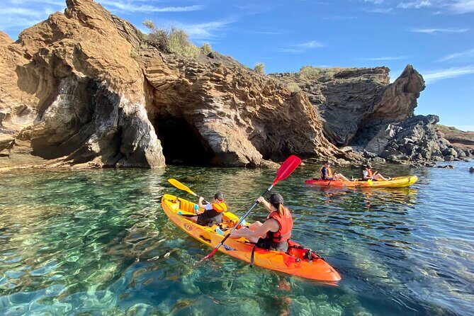 Guided sea kayak trip in Cap dAgde - Key Points