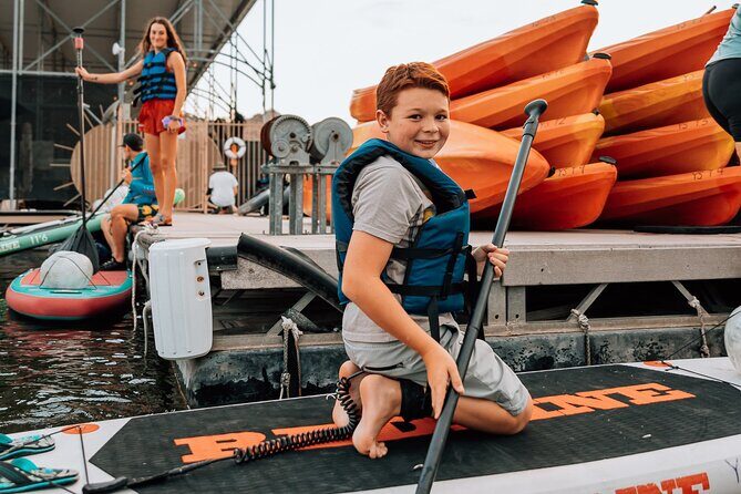 Guided Single Kayak Tour of Hidden Coves at Canyon Lake - Exploring the Guided Single Kayak Tour of Hidden Coves at Canyon Lake