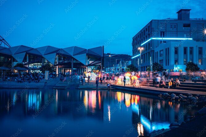 Guided Small Group Walking Tour in Wellington - Winding through Neighborhoods: Winding Streets and Quirky Houses