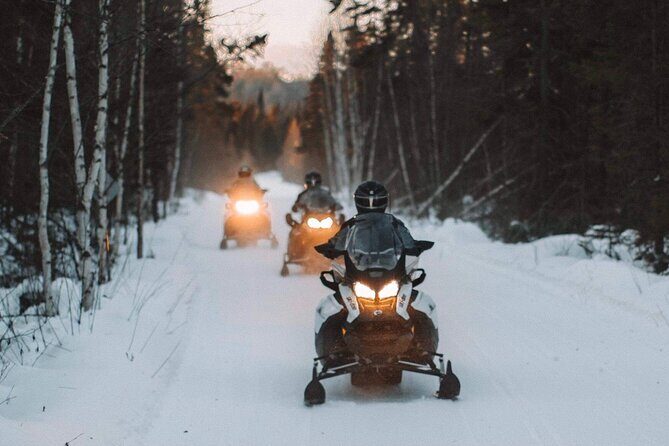 Guided Snowmobile Tours Upper Laurentians - The Ride: What to Expect on Your Snowmobile Tour