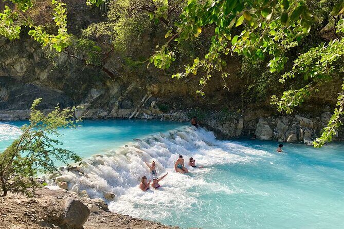 Guided Tolantongo Tour From Mexico City to Hot Springs and Caves - What to Expect from the Guided Tolantongo Tour