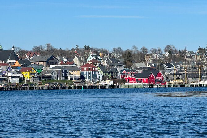 Guided Tour Lunenburg, Mahone Bay and Ovens Park from Halifax - Who Is This Tour Best For?