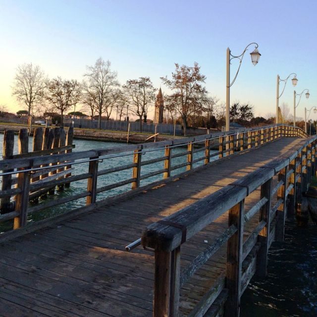 Guided Tour of Burano Island - Why Choose This Tour?