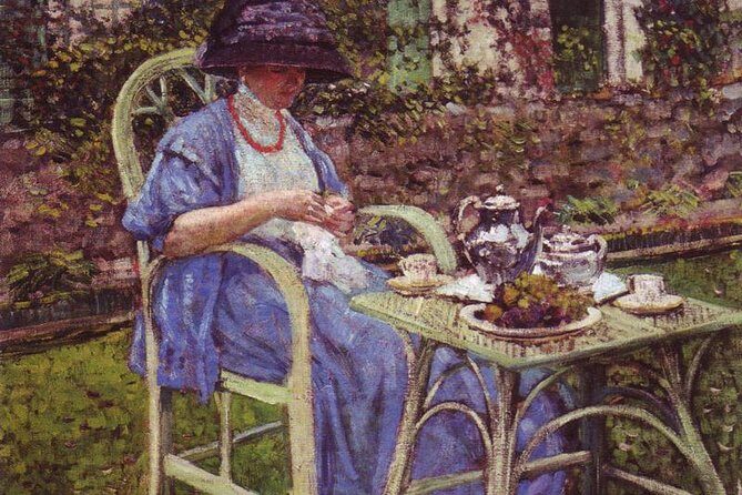 Guided tour of Claude Monet's house in Giverny by private car from Paris - A Deep Dive into the Monet Giverny Tour