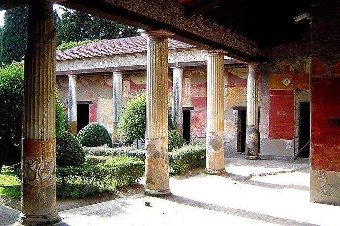 Guided tour of Pompeii excavations from Sorrento - FAQ