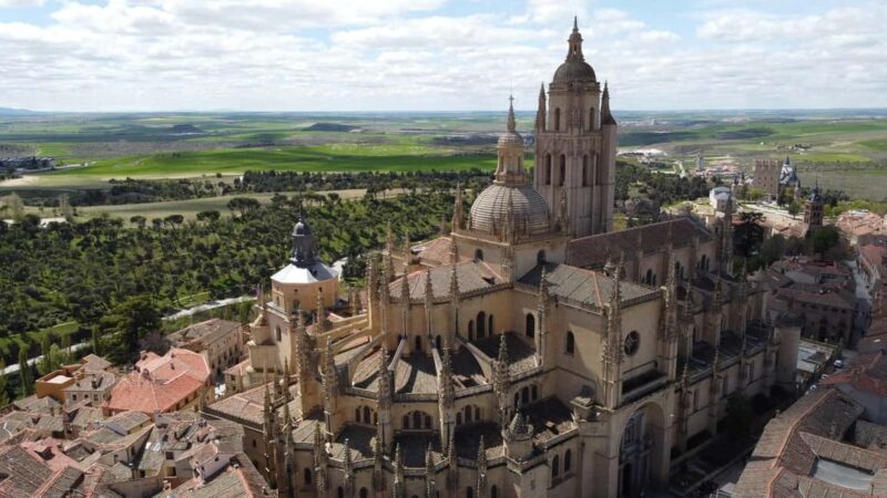 Guided tour of Segovia in Spanish: Cathedral and Alcázar - What to Expect from the Tour