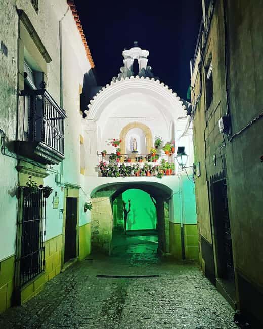 Guided tour of the Castillo de Luna and the Villa Adentro de Alburquerque - The Itinerary Breakdown: Whats in Store