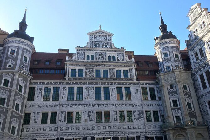 Guided tour of the castle with an introduction to architecture and the Dresden stable yard - The Practical Side: What’s Included and What’s Not