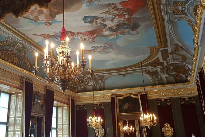 Guided tour of the castle with an introduction to architecture and the Dresden stable yard - Who Will Enjoy This Tour?