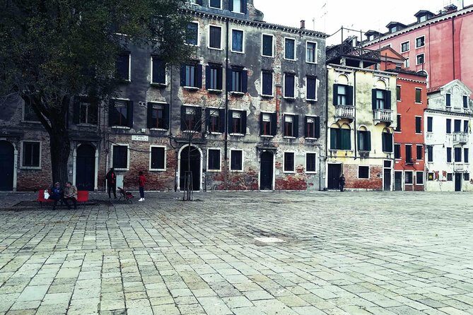 Guided Tour of the Jewish Ghetto in Venice with Cannaregio & Synagogues Visit - What’s Included and What’s Not