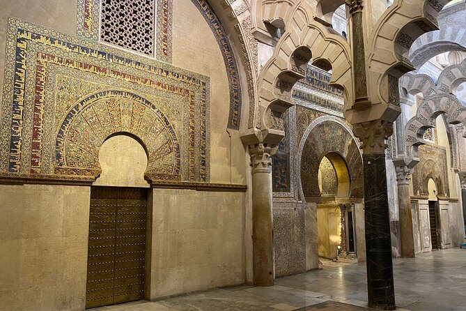 Guided tour of the Mosque-Cathedral in Private tickets included - What’s not included