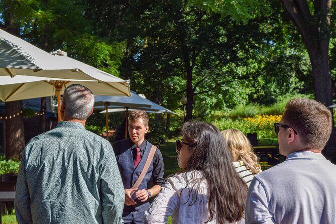 Guided Tour of the Quebec Garrison Club - FAQ