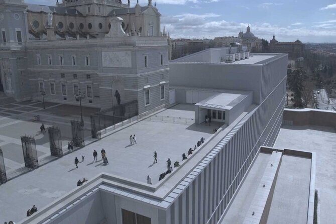 Guided tour of the Royal Collections Gallery in Madrid - What’s Included and What’s Not?