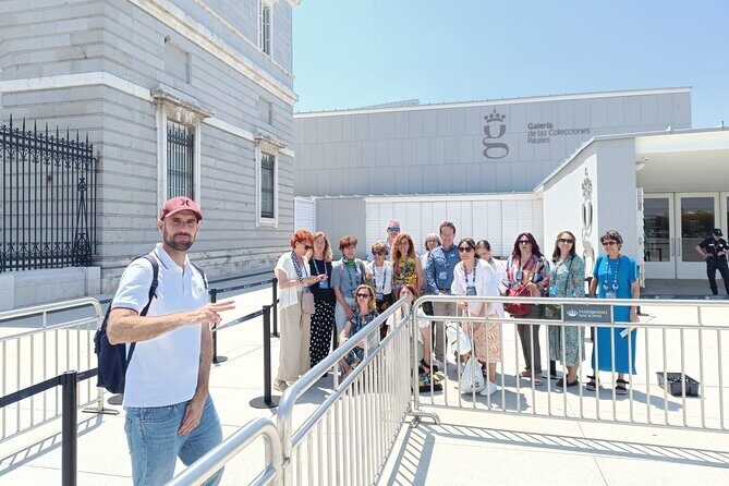 Guided tour of the Royal Collections Gallery in Madrid - Analyzing the Price and Duration