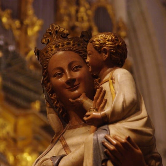 Guided tour of the Toledo Cathedral (Input no included) - Group Size and Accessibility