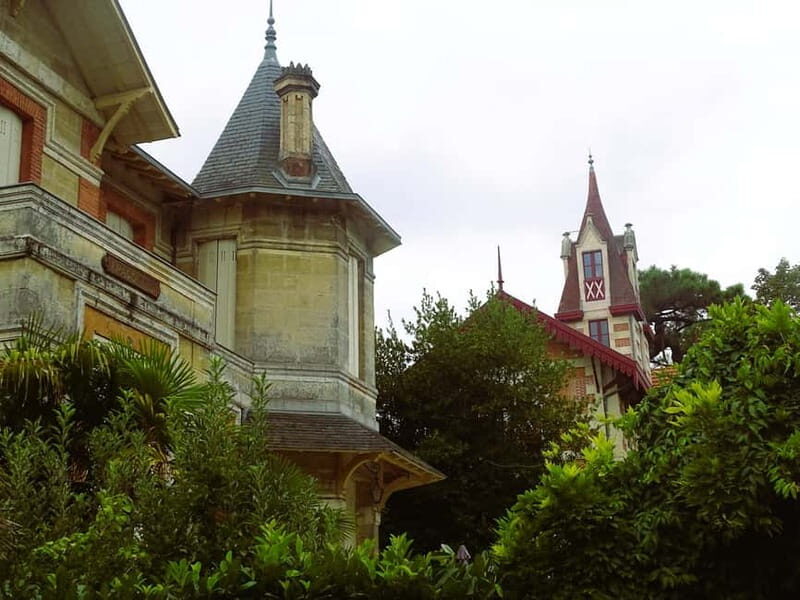 Guided tour of the Winter City Quarter - Discovering the Charm of the Winter City Quarter in Arcachon