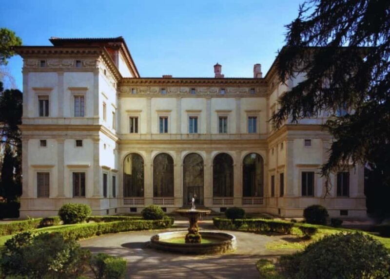 Guided Tour of Villa Farnesina: Raphael's Art Treasure Chest - Exploring Villa Farnesina: What You Can Expect