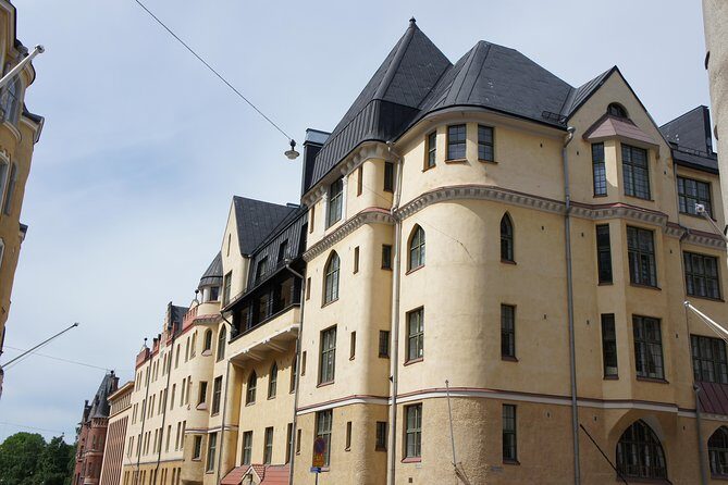 Guided tour to Helsinki from Tallinn by VIP car with return ferry ticket - Key Points