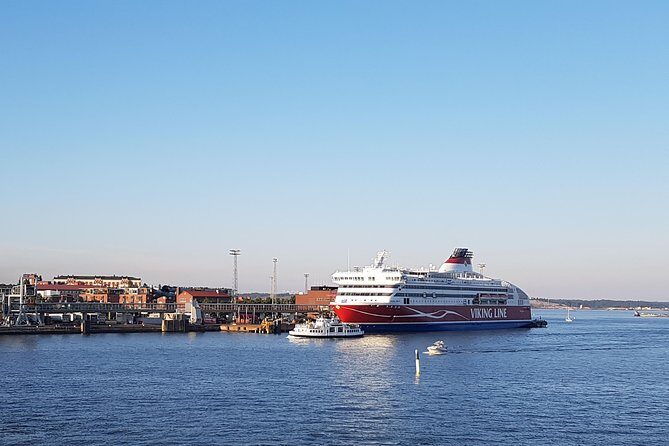Guided tour to Helsinki from Tallinn by VIP car with return ferry ticket - In-Depth Look at the Helsinki from Tallinn VIP Tour