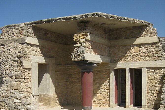 Guided Tour to Knossos Palace & Heraklion - Who Should Consider This Tour?