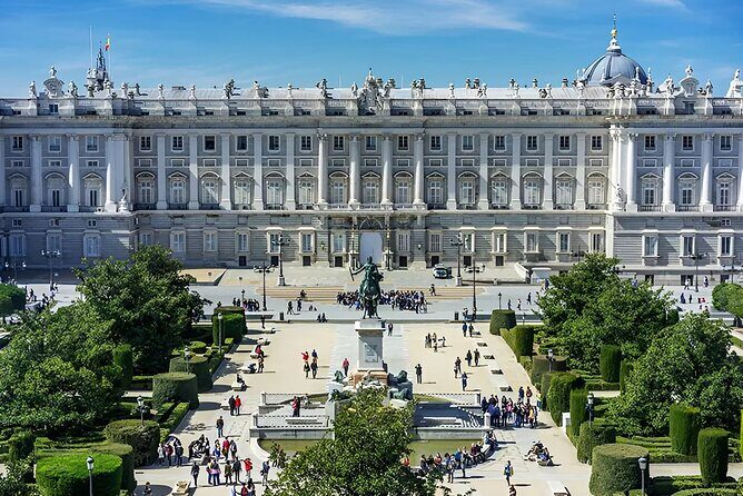 Guided tour to the Royal Palace of Madrid - The Sum Up