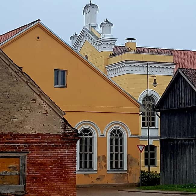Guided Tour to UNESCO Kuldiga town & Venta River Waterfall - FAQ