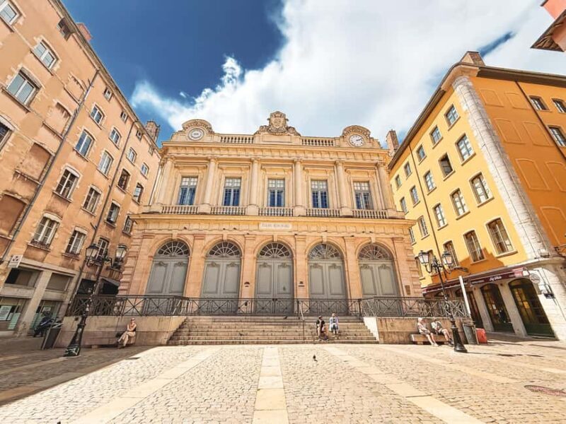 Guided walk from Old Lyon to the Presqu'île - What the Reviews Say