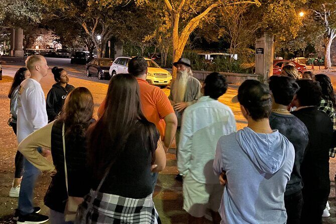 Guided Walking Ghost Tour in Charleston - An Honest Look at the Guided Walking Ghost Tour in Charleston