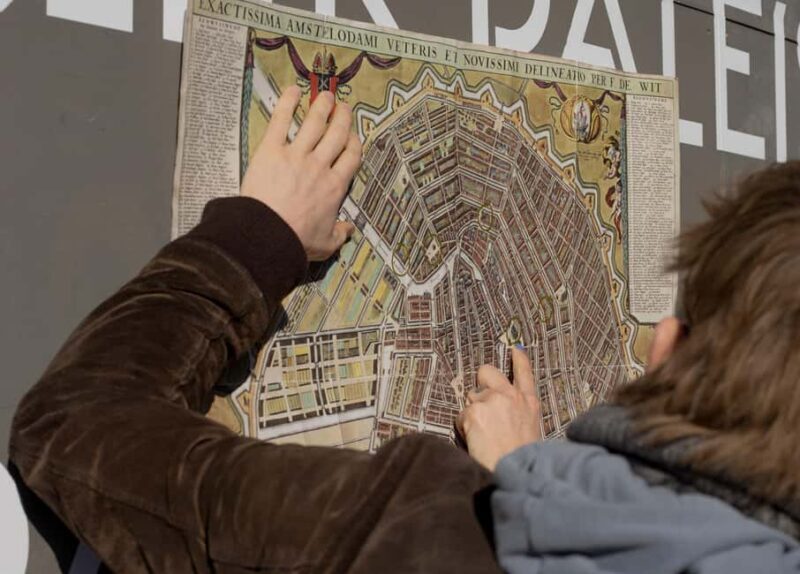 Guided Walking Tour Amsterdam - Dark History & Ghost Stories - The Experience in Detail