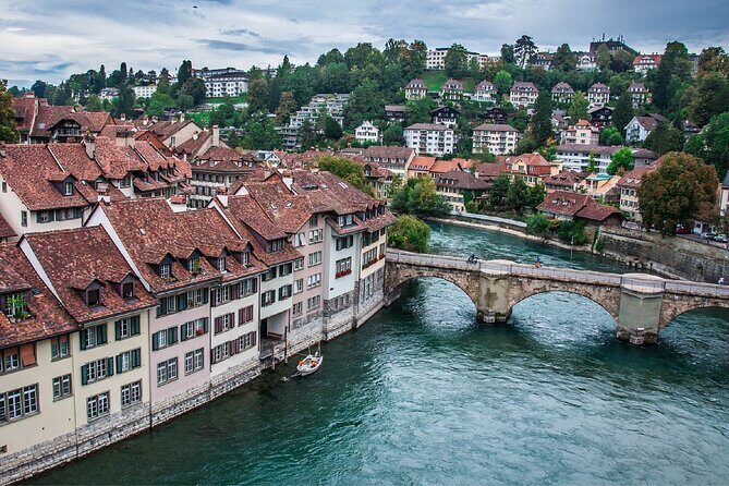 Guided Walking Tour in Bern - Key Points