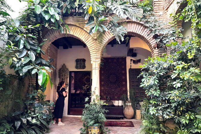 Guided walking tour in Cordoba - Who Should Consider This Tour?