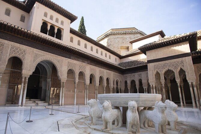 Guided Walking Tour of the Alhambra in Granada - Who Is This Tour Best For?