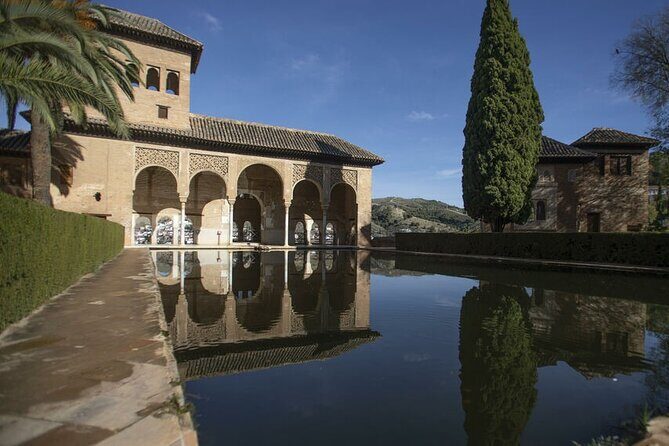 Guided Walking Tour of the Alhambra in Granada - FAQ