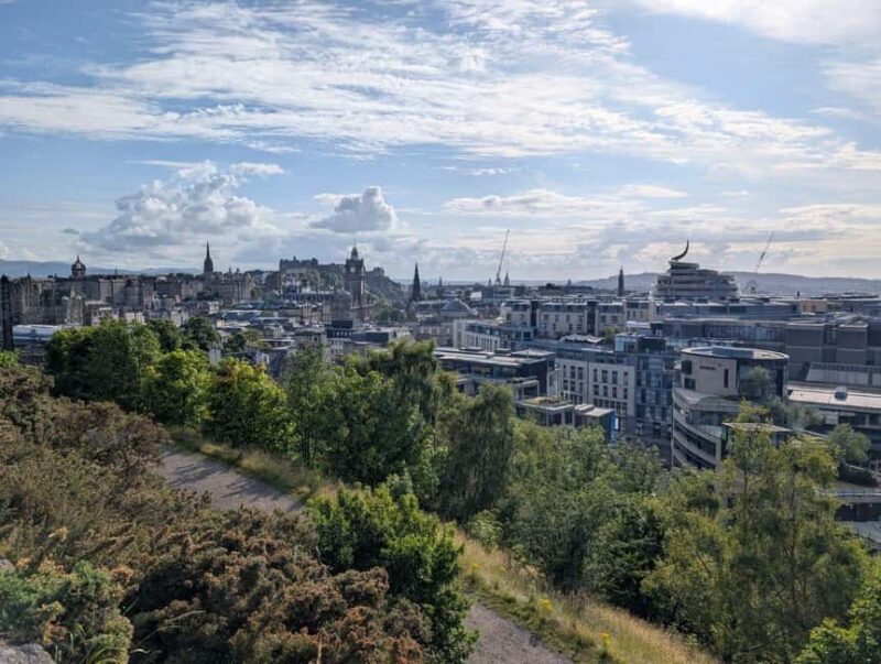 Guided Walking Tour - The Working Class Story of Cannongate - Key Points