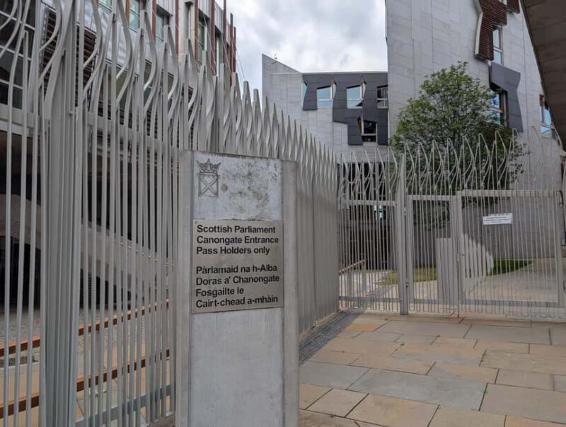 Guided Walking Tour - The Working Class Story of Cannongate - Is it Worth It?