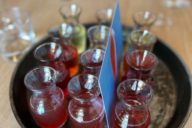 Guided Wine Tasting at Berkeley Wineries with Local Sommelière - A Closer Look at the Berkeley Wine Tour Experience