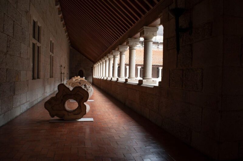 Guimarães: Palace of the Dukes of Bragança Entry Ticket - Navigating the Experience