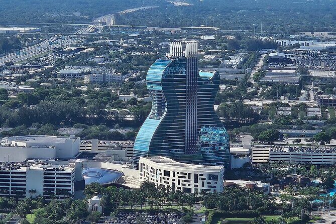 Guitar Hotel or Miami Dolphins Stadium Helicopter Tour - Exploring Miami from the Sky: The Guitar Hotel or Miami Dolphins Stadium Helicopter Tour