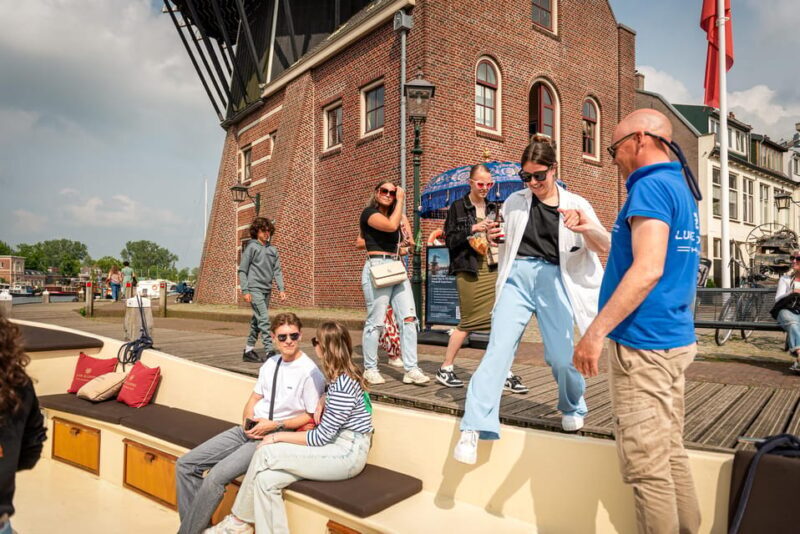 Haarlem: Canal tour + Dutch Windmill de Adriaan tour - FAQs
