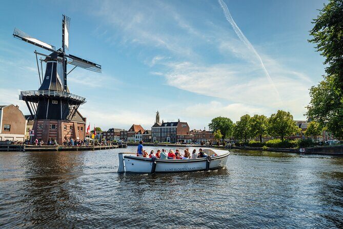 Haarlem Open Canal Tour with a real live guide - Key Points